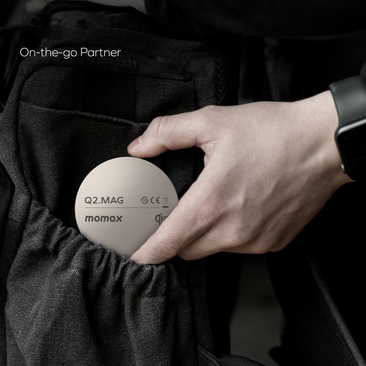 MOMAX UD32L Q2.Mag Portable Qi2 Magnetic Wireless Charger 15W