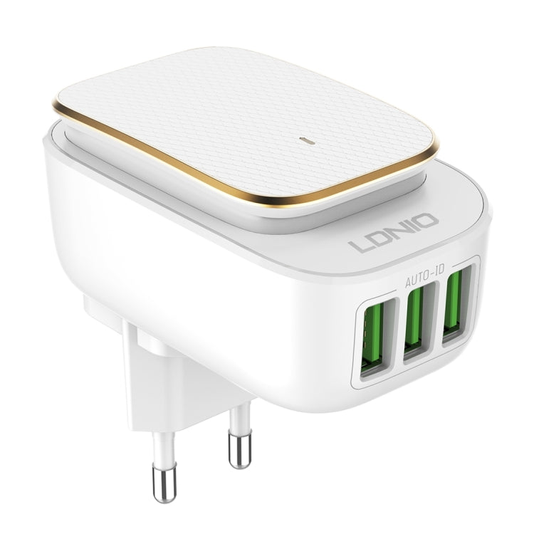 LDNIO A3305 3.4A 3 USB Interfaces Travel Charger Mobile Phone Charger, Support Touch LED Night Li...