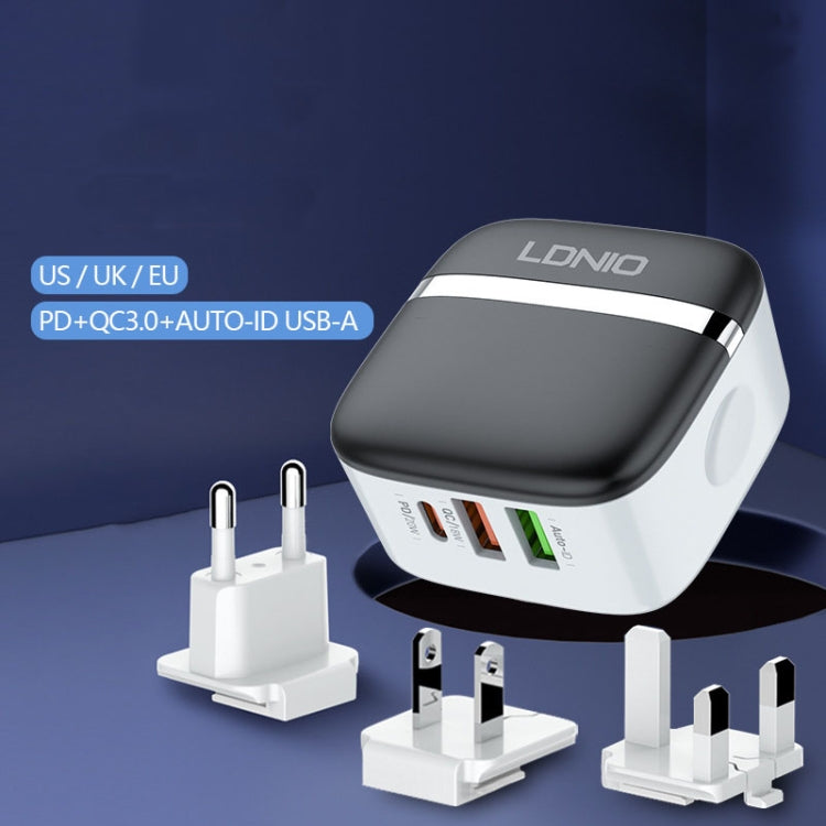 LDNIO A3513Q 32W QC3.0 3 USB Ports Phone Adapter, US Plug with Micro USB Cable�������������������...