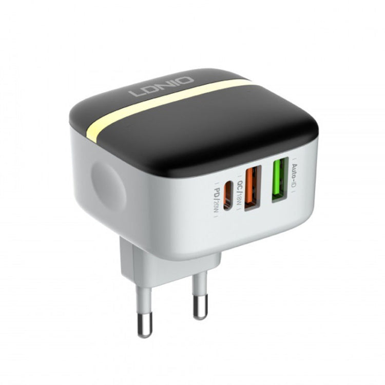 LDNIO A3513Q 32W QC3.0 3 USB Ports Phone Adapter, US Plug with Micro USB Cable�������������������...