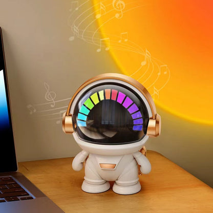 Mini Astronaut Portable Smart Subwoofer Bluetooth Speaker, White Gray, Platinum������������������...